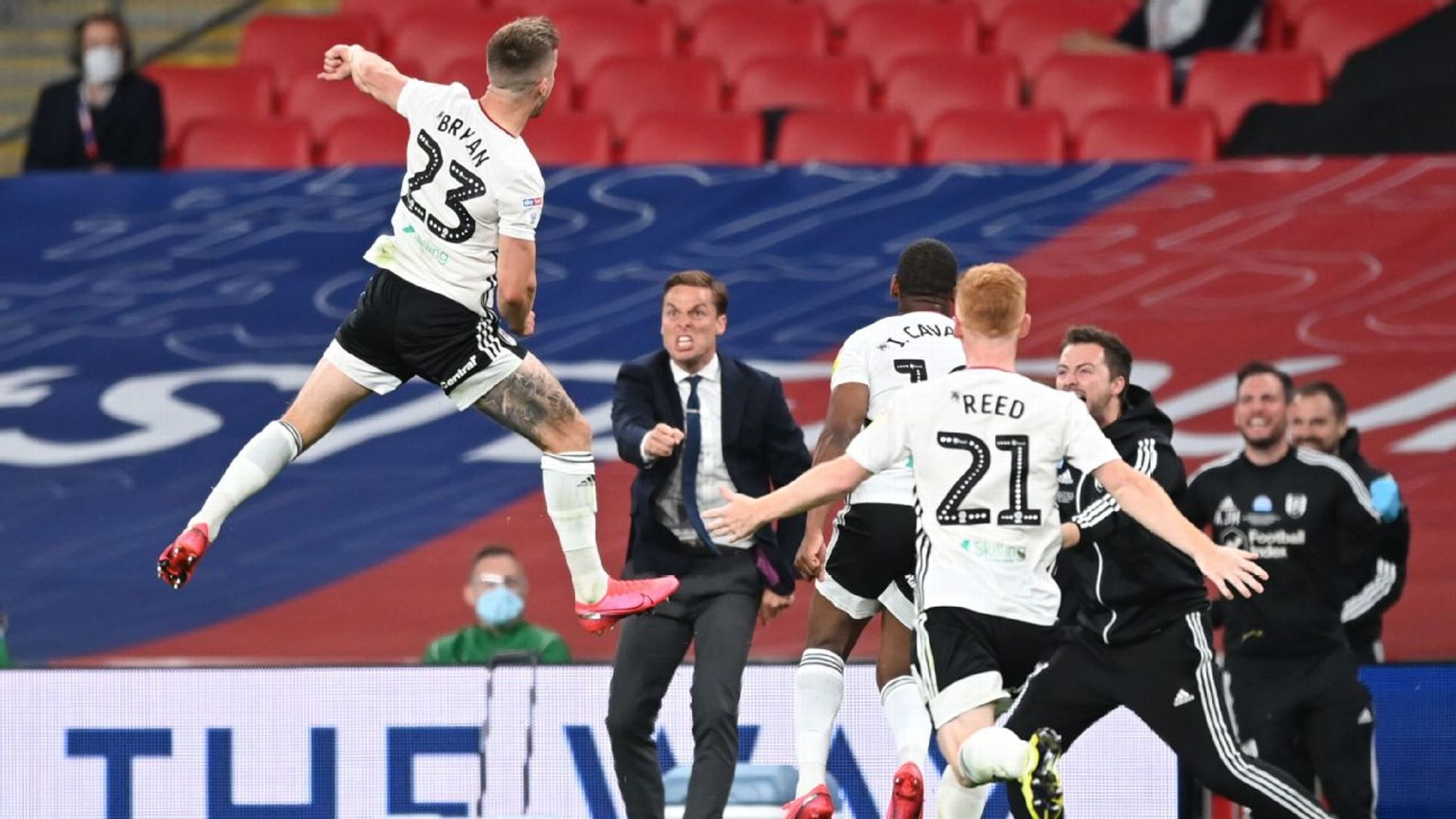 看上去明显 看上去明显